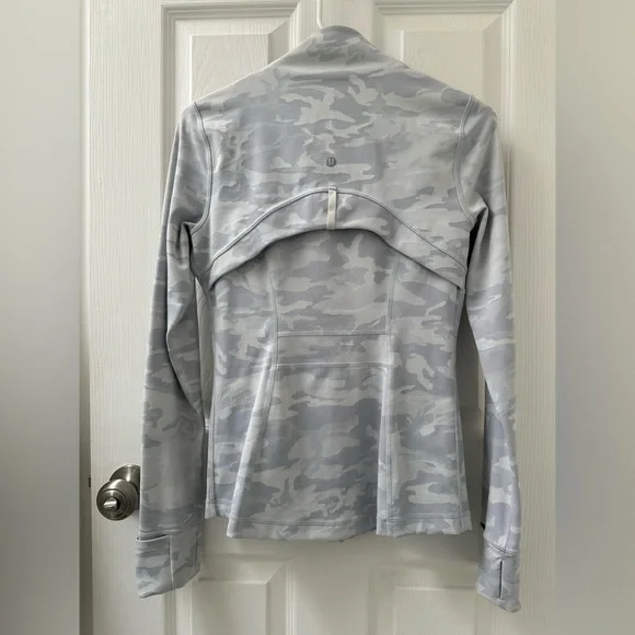 Lululemon Define Jacket - Picture 6 of 11